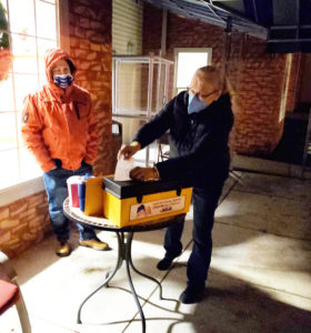 A member at UMC at Bristol Glen voting on the contract.